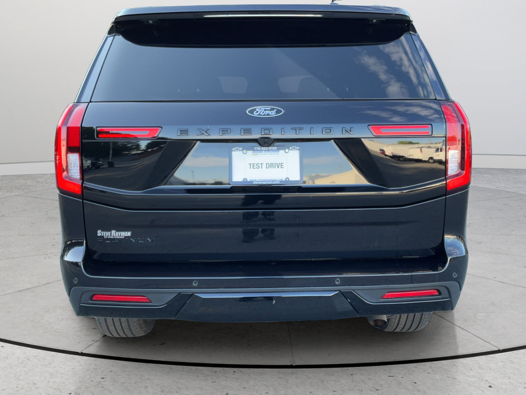 Used 2025 Ford Expedition Platinum w/ Stealth Performance Package AWD/4WD image 52