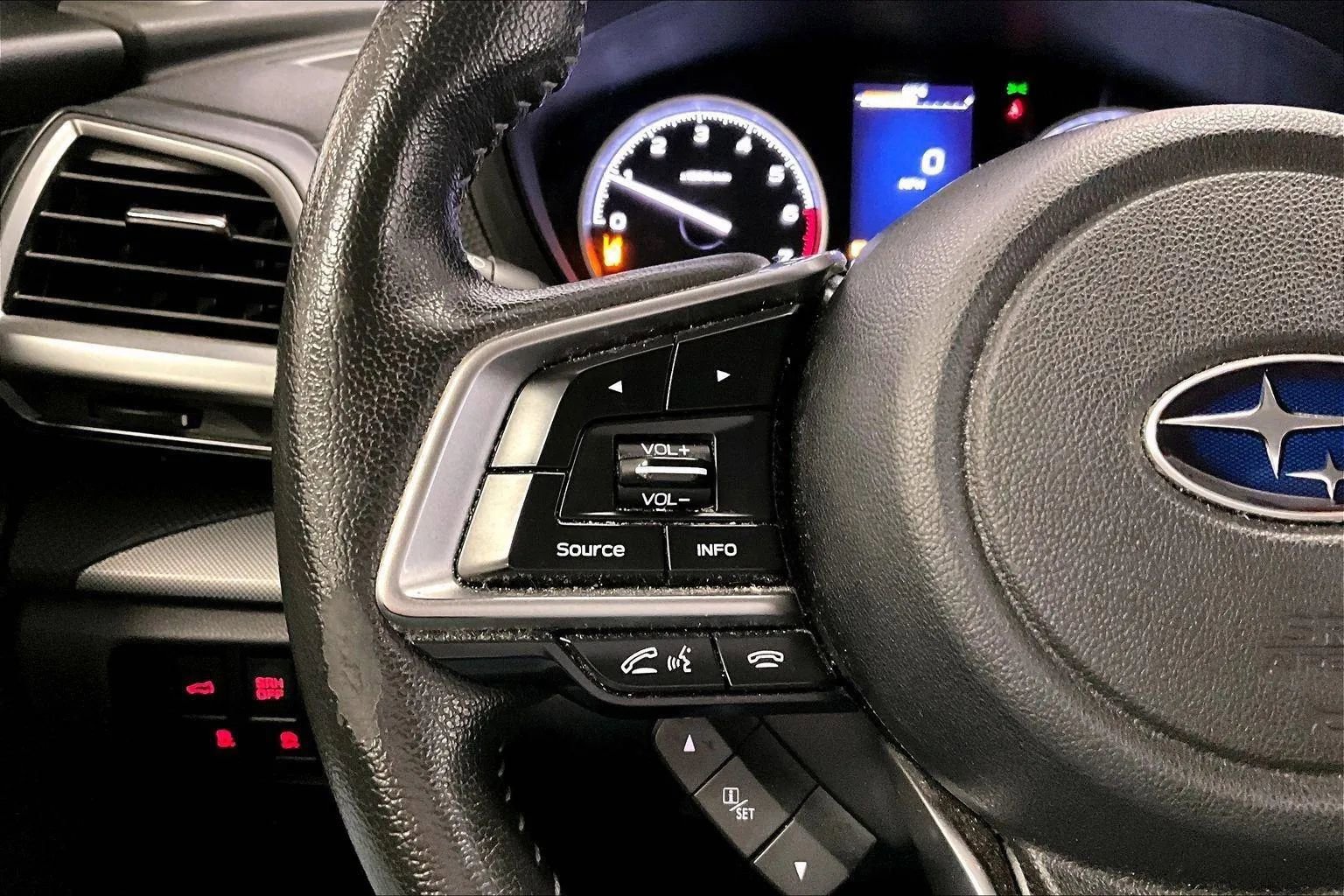 Used 2019 Subaru Forester Limited image 17