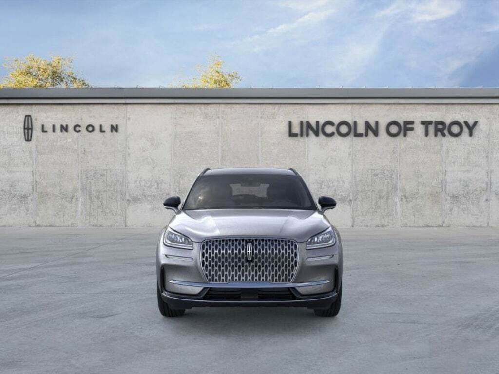 New 2025 Lincoln Corsair AWD w/ Equipment Group 101A image 28