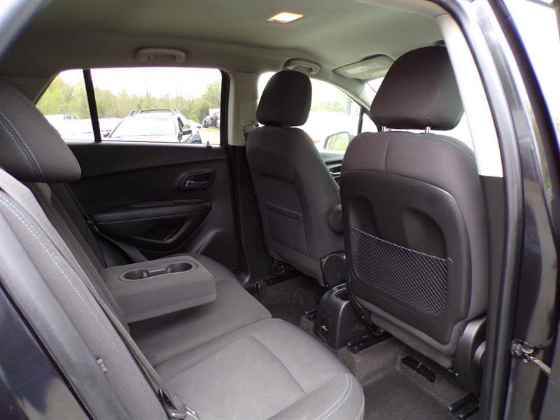 Used 2016 Chevrolet Trax LT image 24