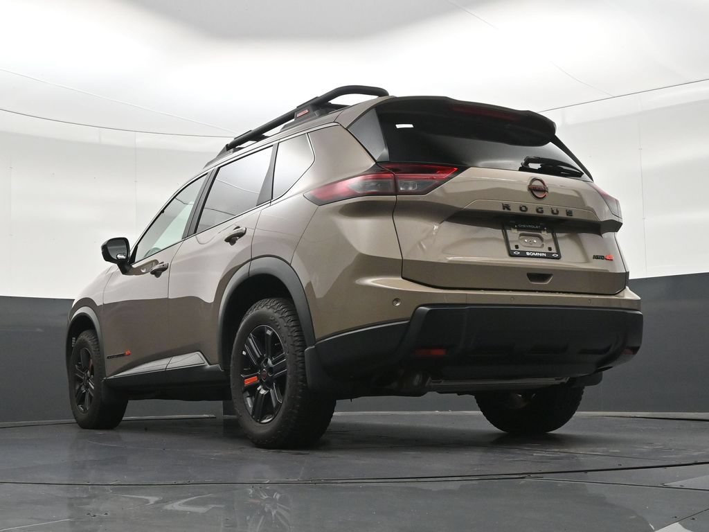 Used 2025 Nissan Rogue SV w/ Rock Creek Premium Package AWD/4WD image 26