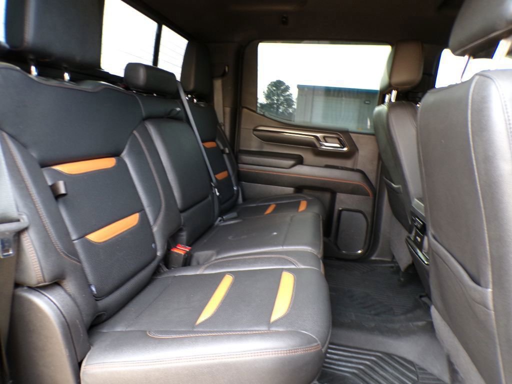 Used 2022 GMC Sierra 1500 AT4 w/ AT4 Preferred Package image 11
