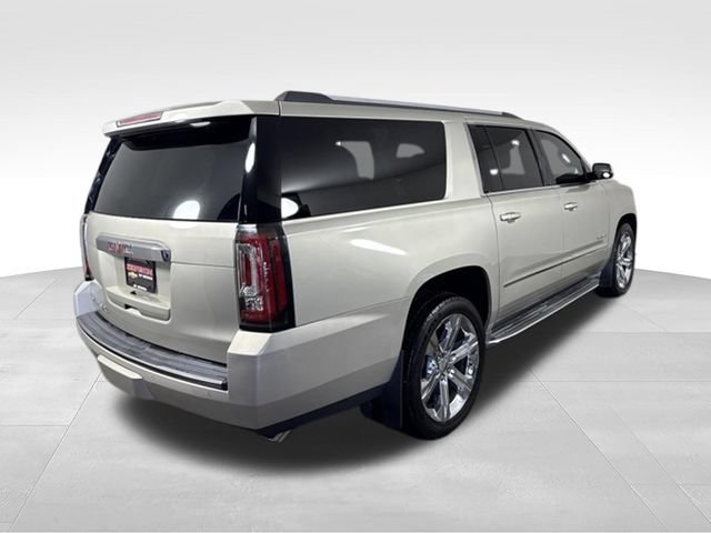 Used 2016 GMC Yukon XL Denali w/ Open Road Package AWD/4WD image 9