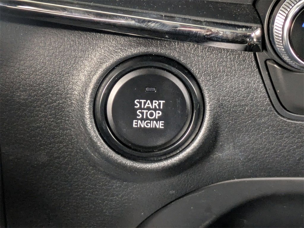 Used 2025 MAZDA MAZDA3 s image 17