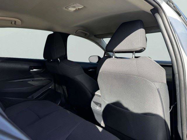 Used 2020 Toyota Corolla LE FWD image 42