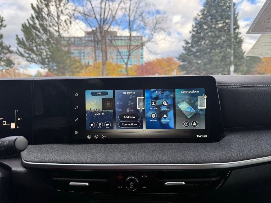 New 2026 Nissan Kicks SV w/ Illumination Package image 33