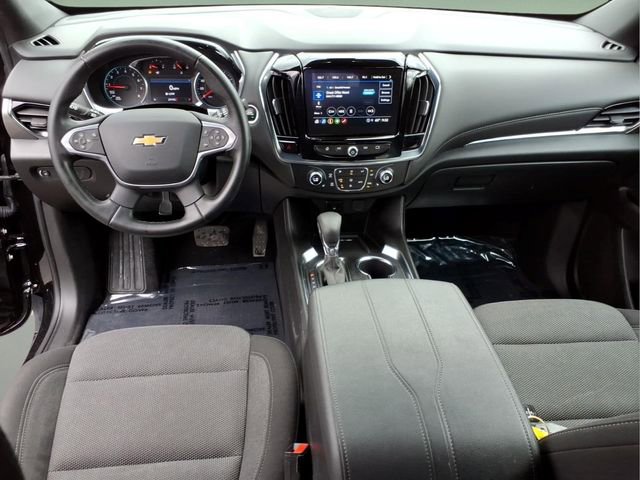 Used 2023 Chevrolet Traverse LT image 14