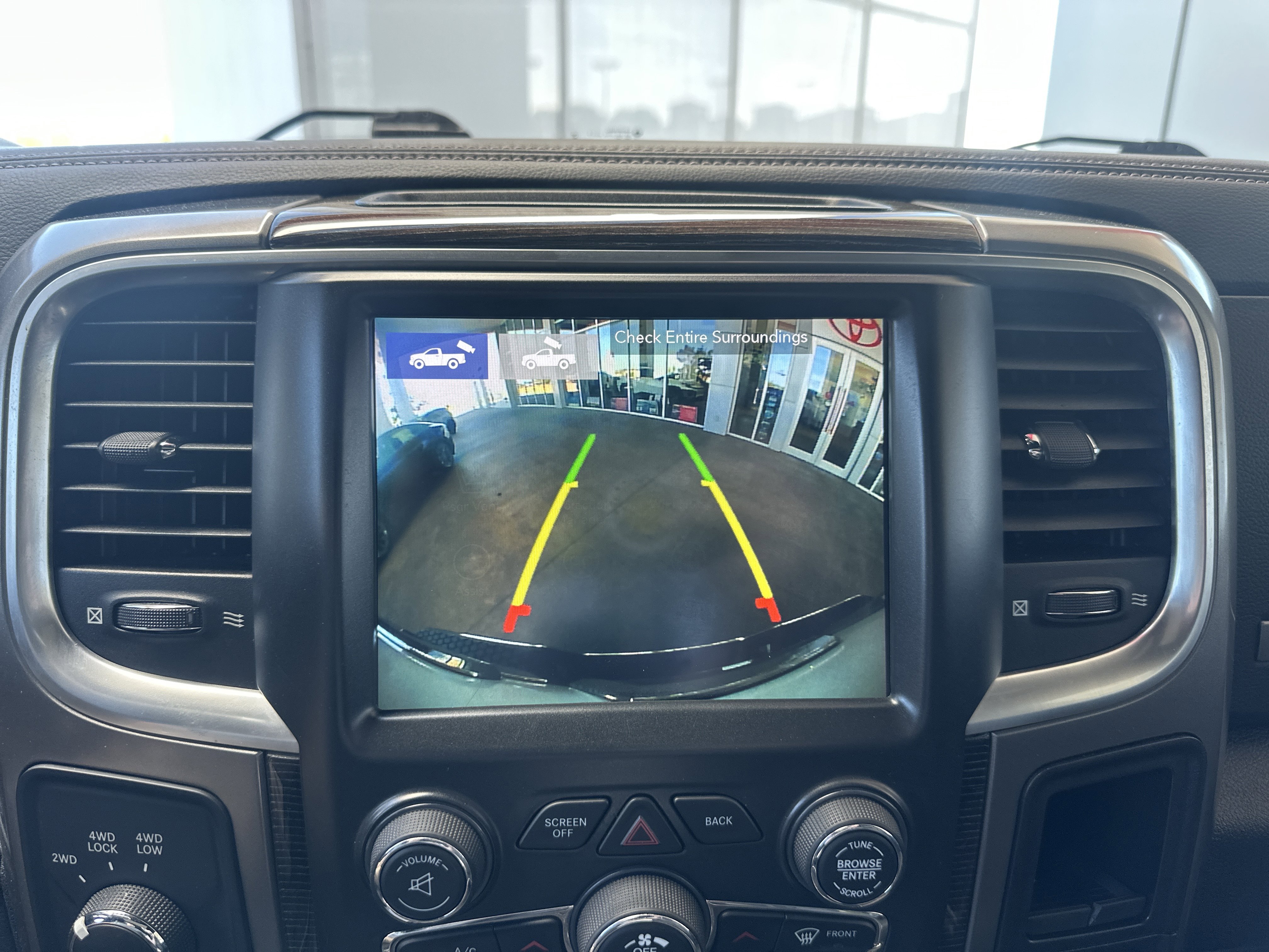 Used 2018 RAM 3500 Laramie Longhorn image 35