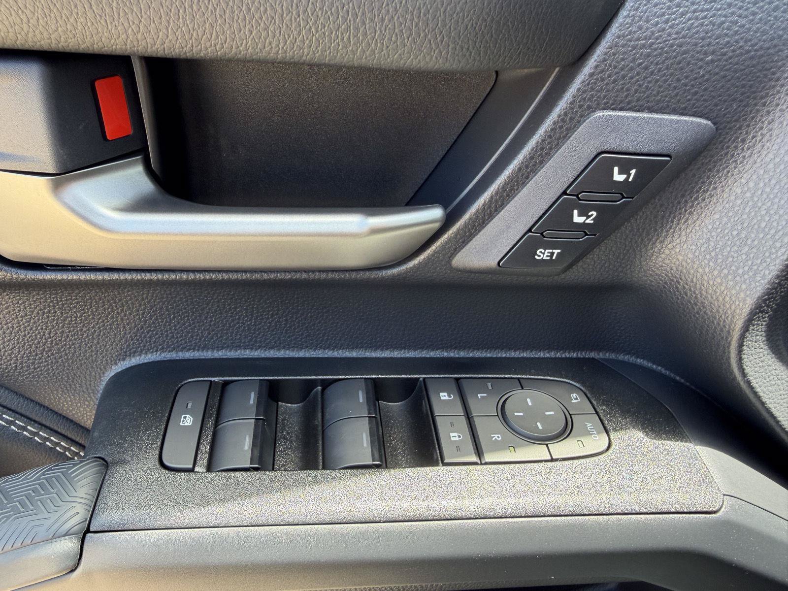 New 2026 Toyota 4Runner Limited AWD/4WD image 13