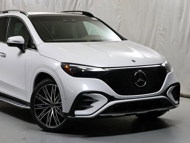 New 2026 Mercedes-Benz EQE 320 4MATIC SUV image 2