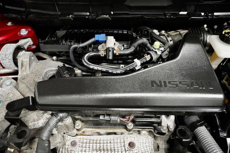 Used 2017 Nissan Rogue SV image 32