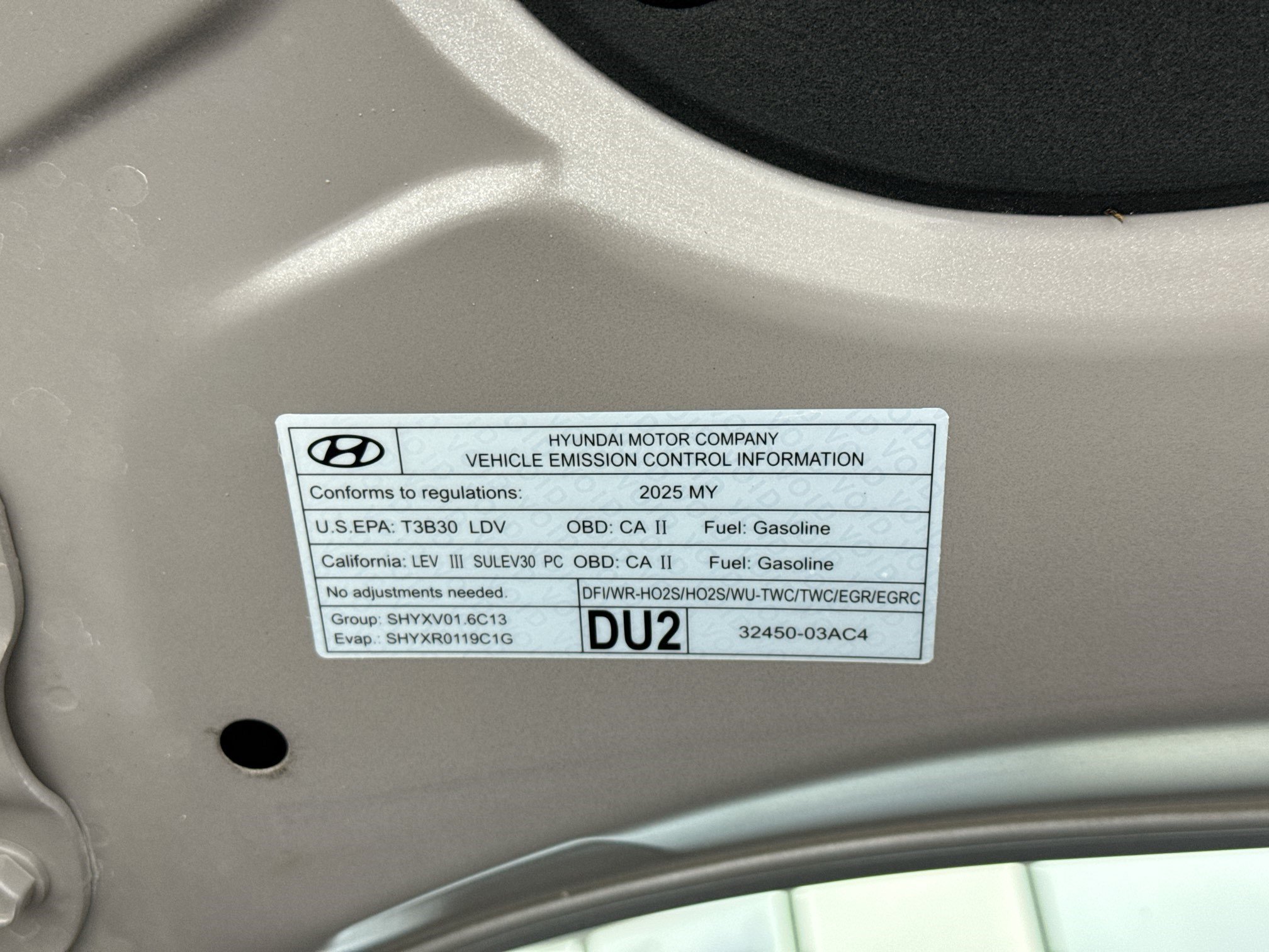 Used 2025 Hyundai Elantra Limited FWD image 21