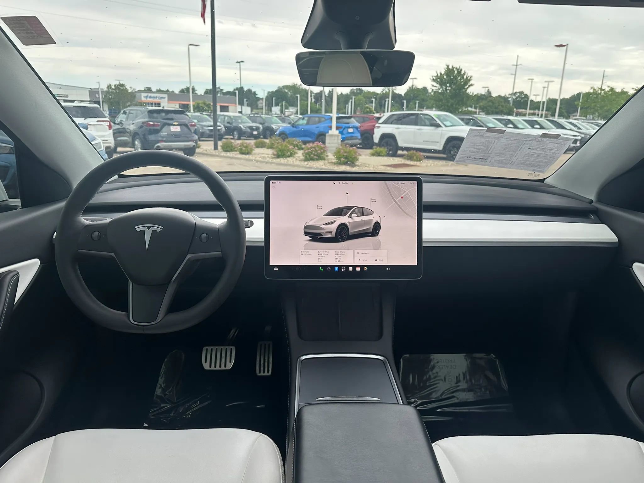 Used 2022 Tesla Model Y Performance AWD/4WD image 13