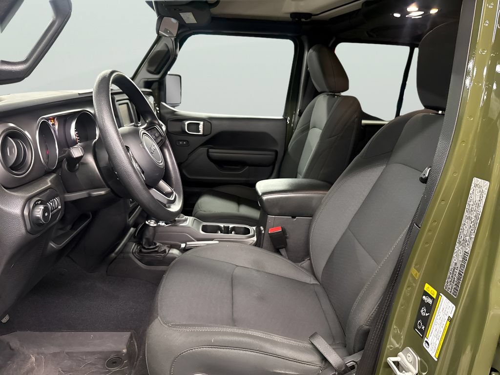 Used 2021 Jeep Wrangler Unlimited Sport AWD/4WD image 17