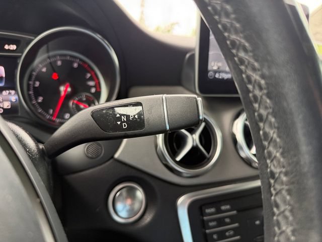 Certified 2020 Mercedes-Benz GLA 250 4MATIC image 25
