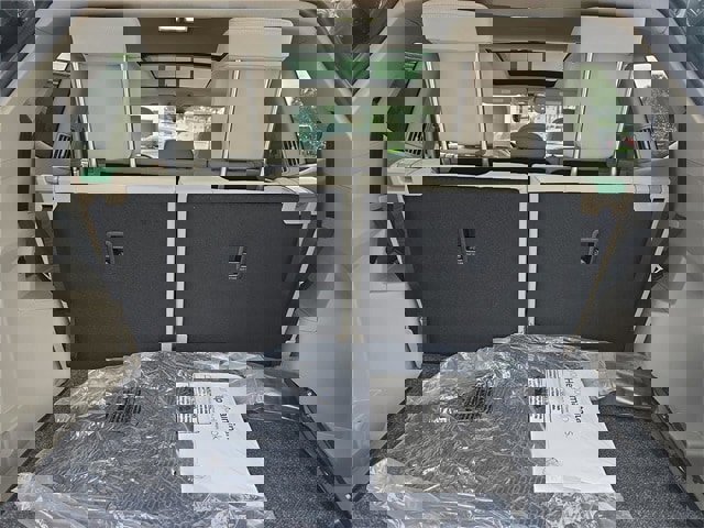 New 2026 Volkswagen Atlas SE image 30