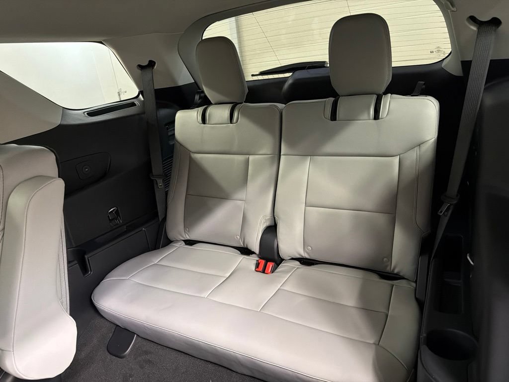 New 2026 Ford Explorer Active AWD/4WD image 31