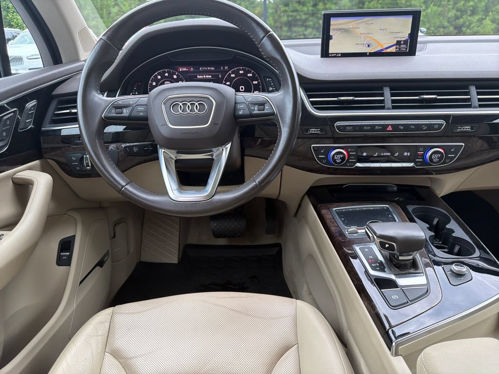 Used 2019 Audi Q7 3.0T Premium Plus AWD/4WD image 3