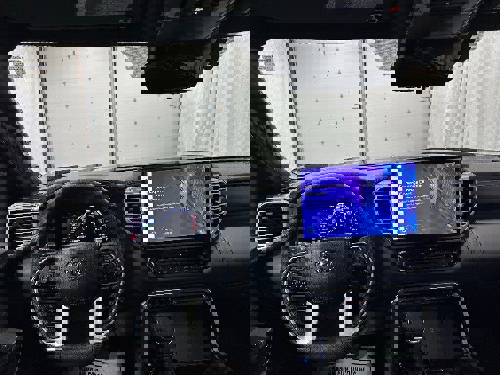 Used 2025 Toyota Tundra Platinum image 17