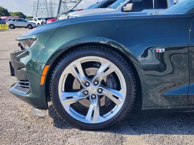 Used 2020 Chevrolet Camaro SS RWD image 8