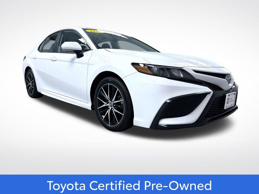 Certified 2024 Toyota Camry SE w/ Cold Weather Package image 1