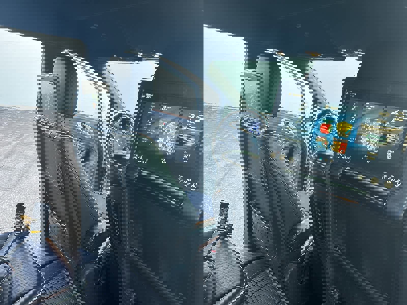 Used 2020 Chrysler Pacifica Limited w/ Advanced Safetytec Group image 35