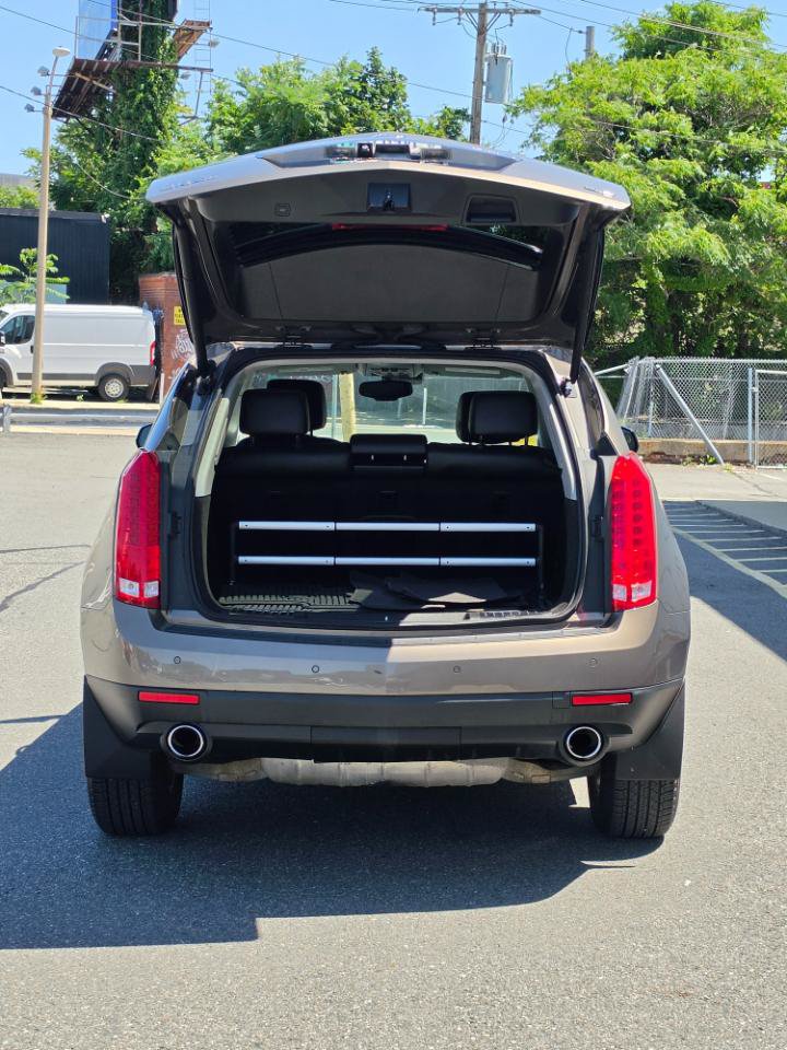 Used 2016 Cadillac SRX Luxury w/ Driver Awareness Package AWD/4WD image 9