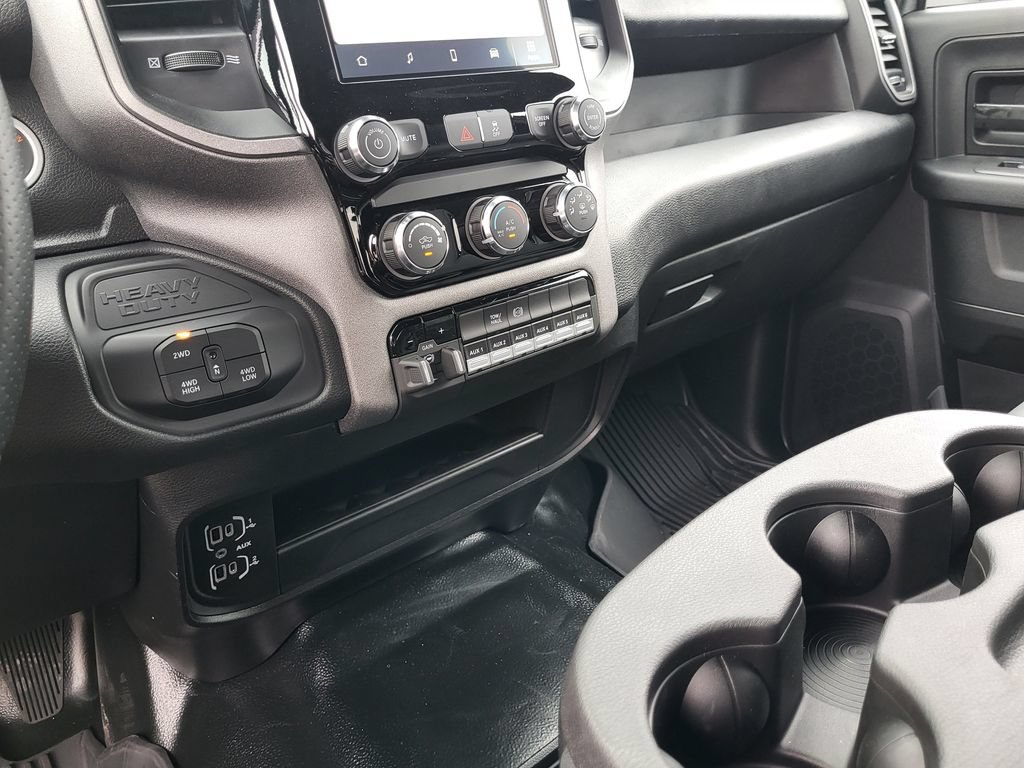 New 2026 RAM 2500 Tradesman w/ Bed Convenience Group AWD/4WD image 22