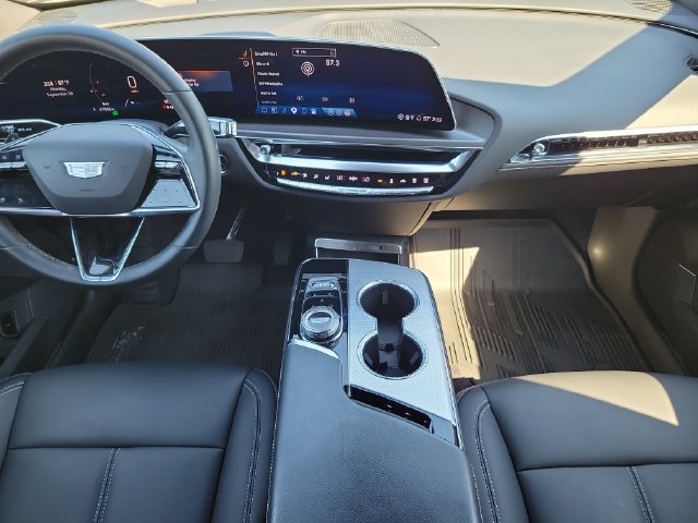 Certified 2024 Cadillac Lyriq Tech AWD/4WD image 11