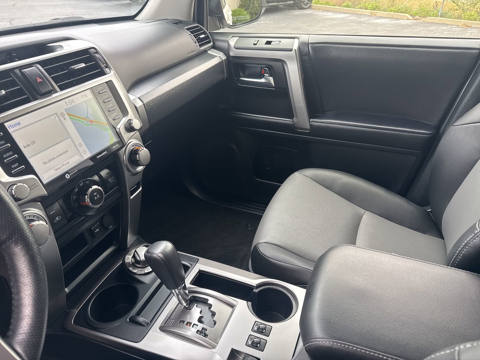 Used 2024 Toyota 4Runner SR5 Premium image 24