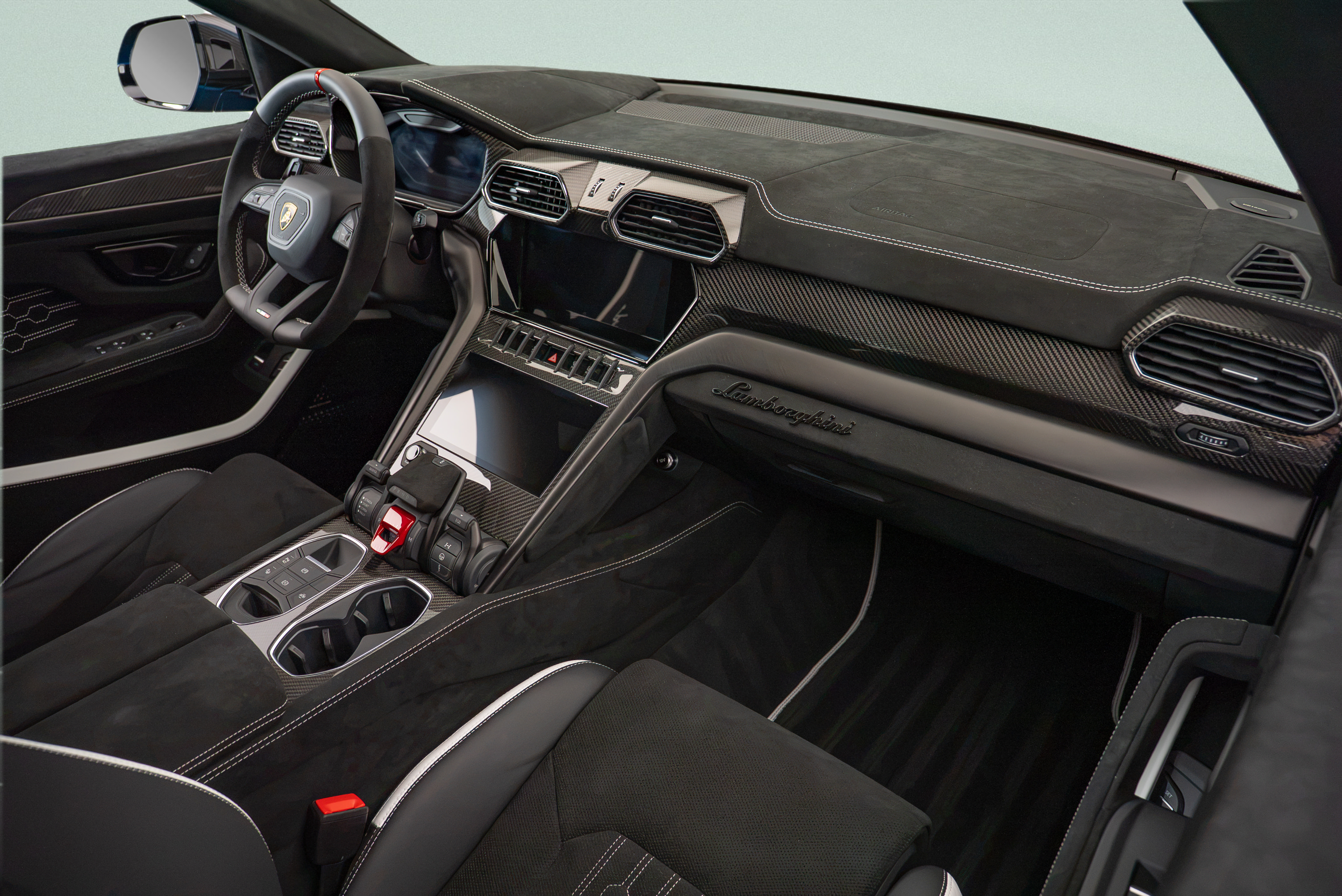 Used 2024 Lamborghini Urus Performante AWD/4WD image 8