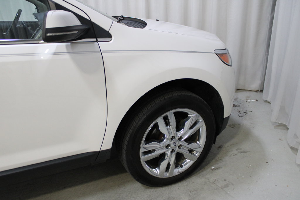 Used 2013 Ford Edge Limited FWD image 37