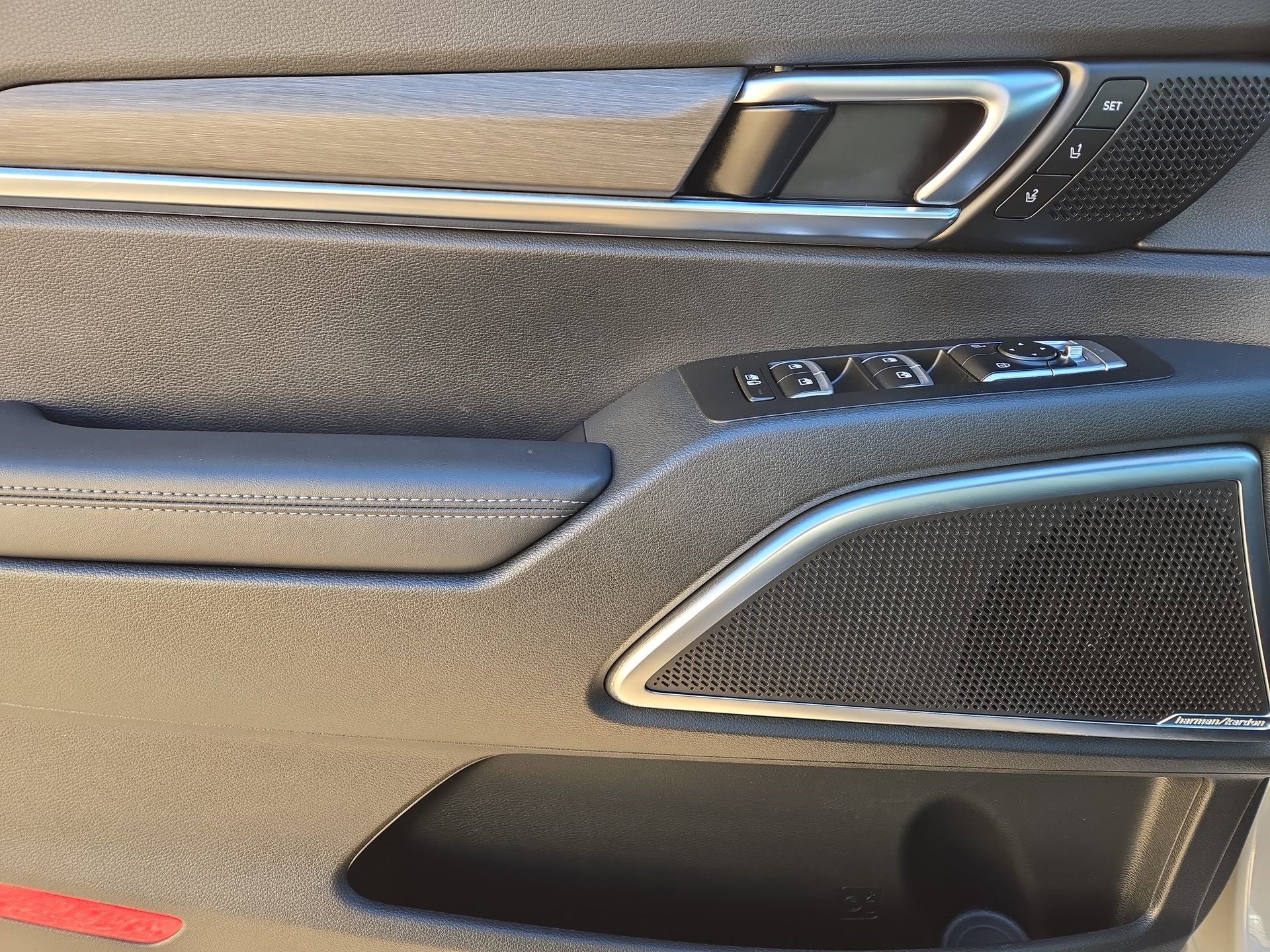 Used 2024 Kia Telluride SX Prestige X-Pro image 15