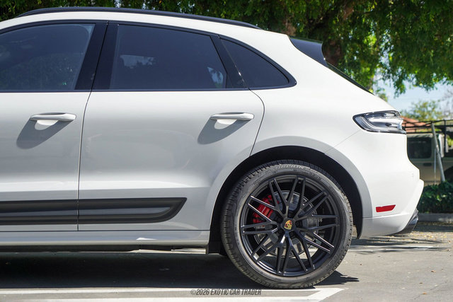 Used 2025 Porsche Macan GTS AWD/4WD image 5