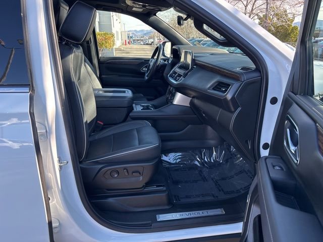 Used 2023 Chevrolet Tahoe Premier w/ Advanced Technology Package image 37