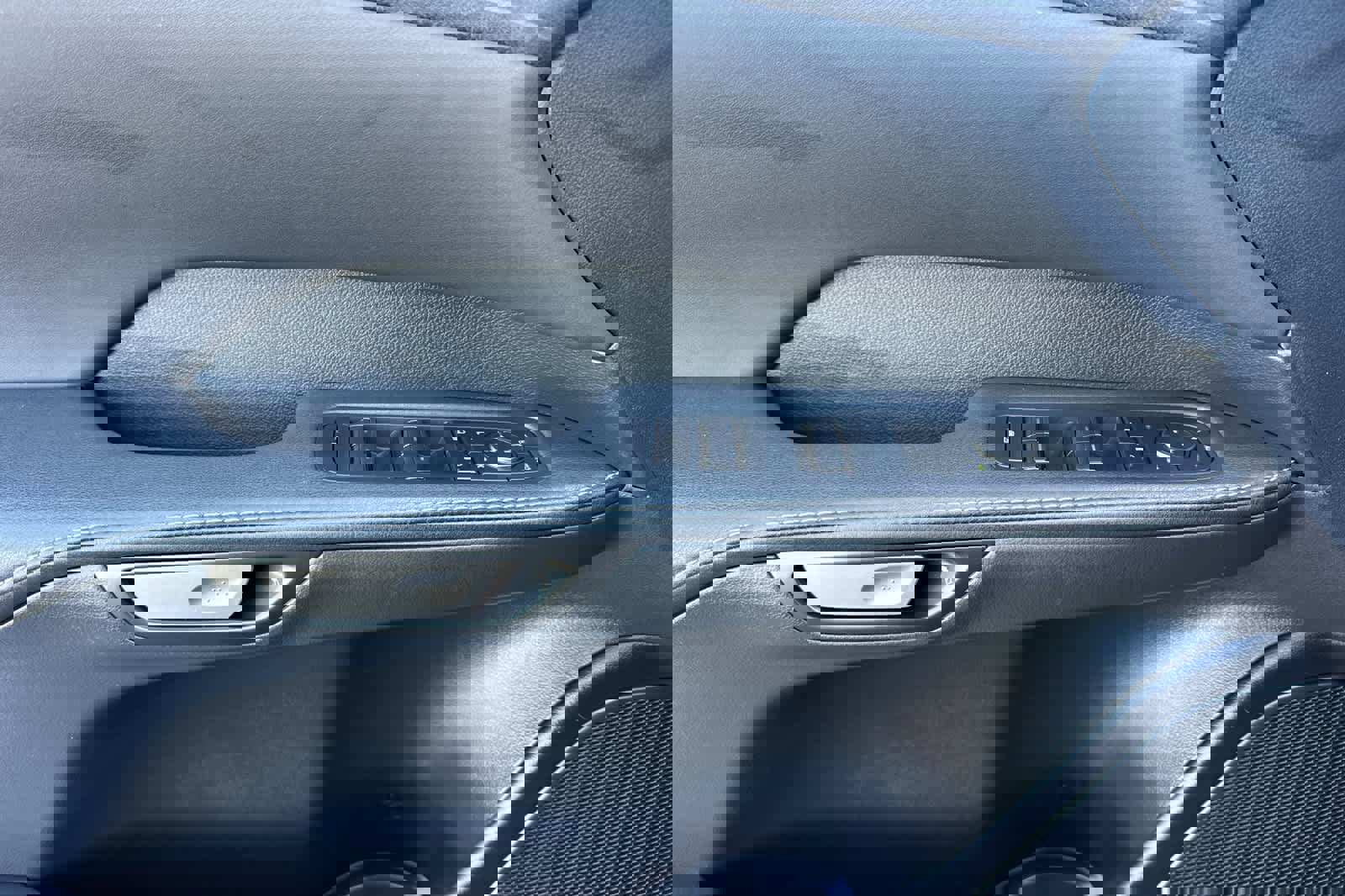 Used 2024 Lexus RX 500h F Sport w/ Convenience Package image 12