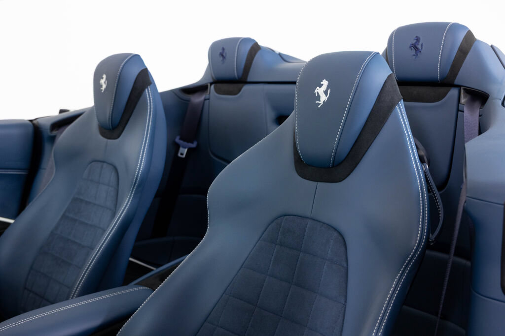 Certified 2024 Ferrari Roma Spider RWD image 41