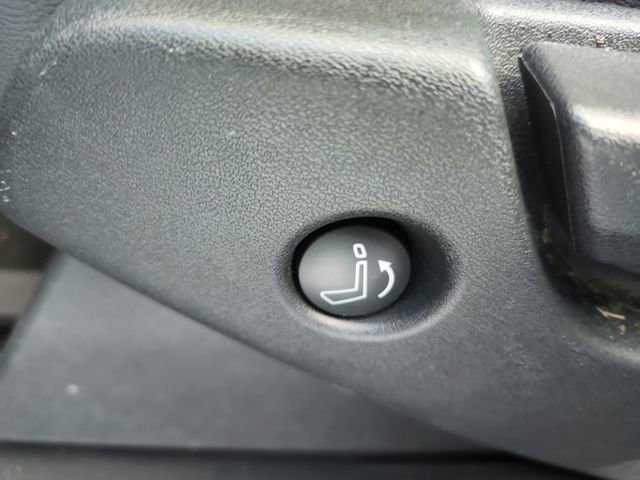Used 2025 Nissan Pathfinder SL w/ SL Premium Package image 43