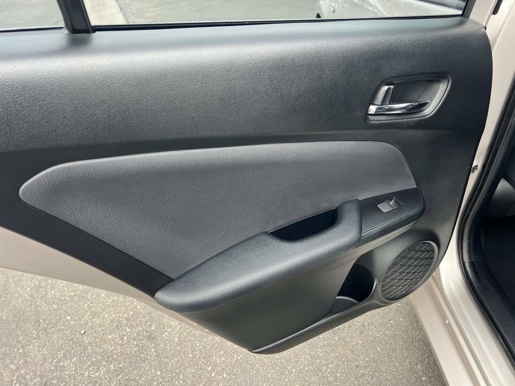 Used 2022 Toyota Prius Prime XLE FWD image 21