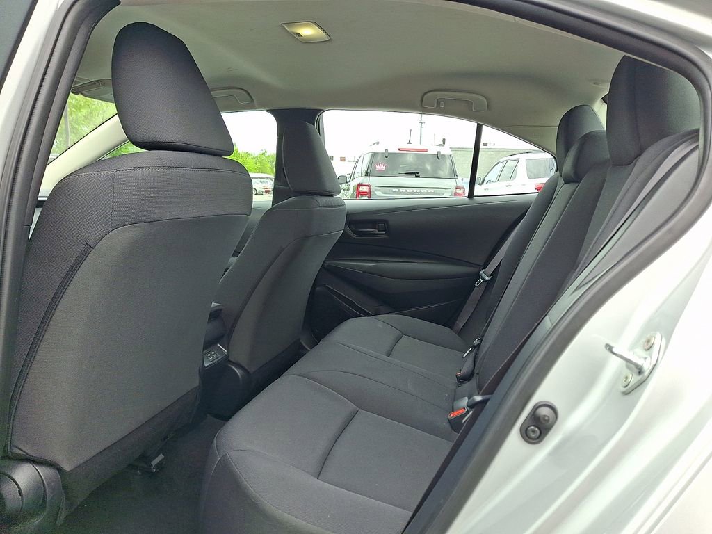 Used 2024 Toyota Corolla LE FWD image 10