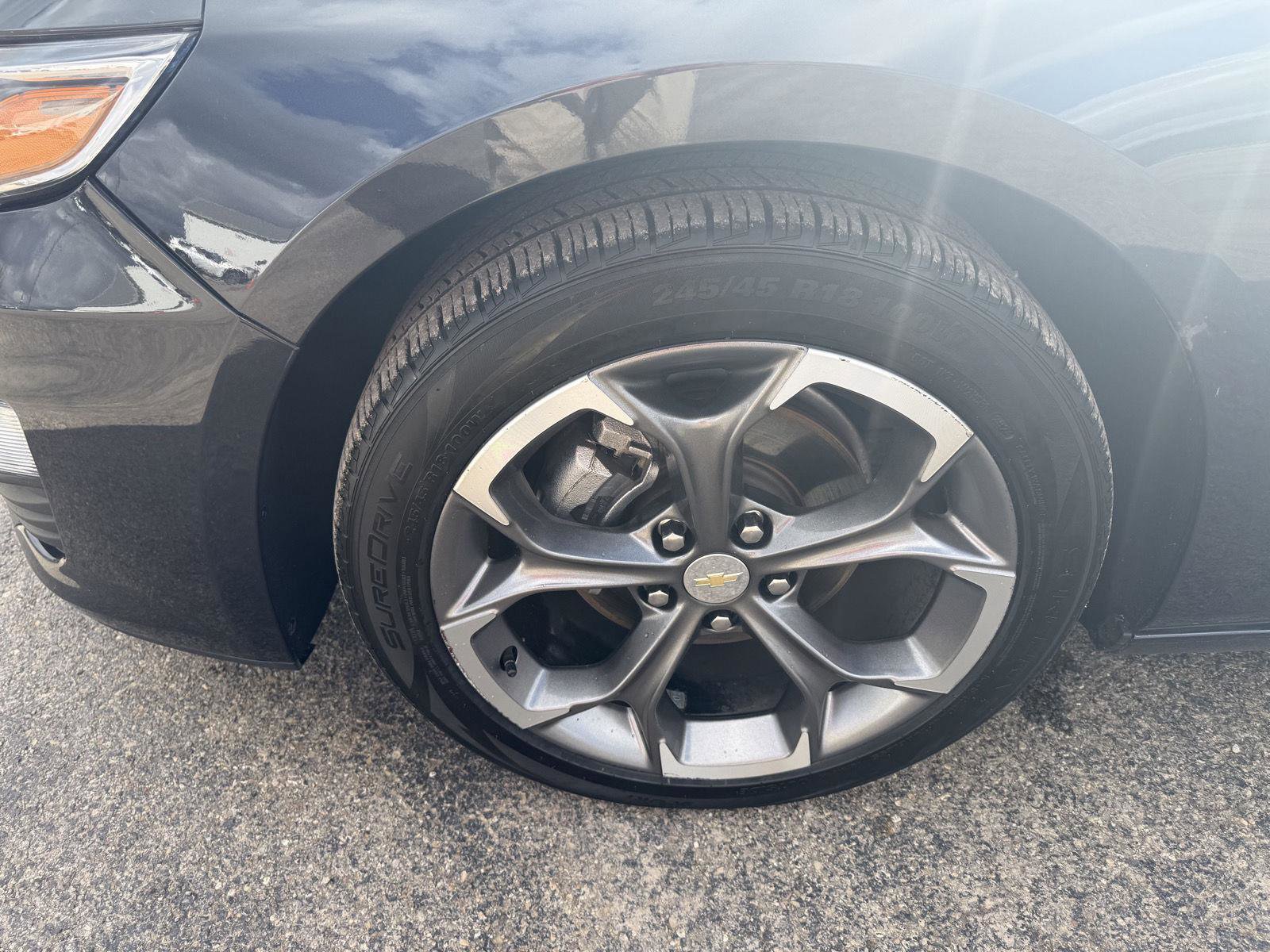 Used 2023 Chevrolet Malibu LT image 40