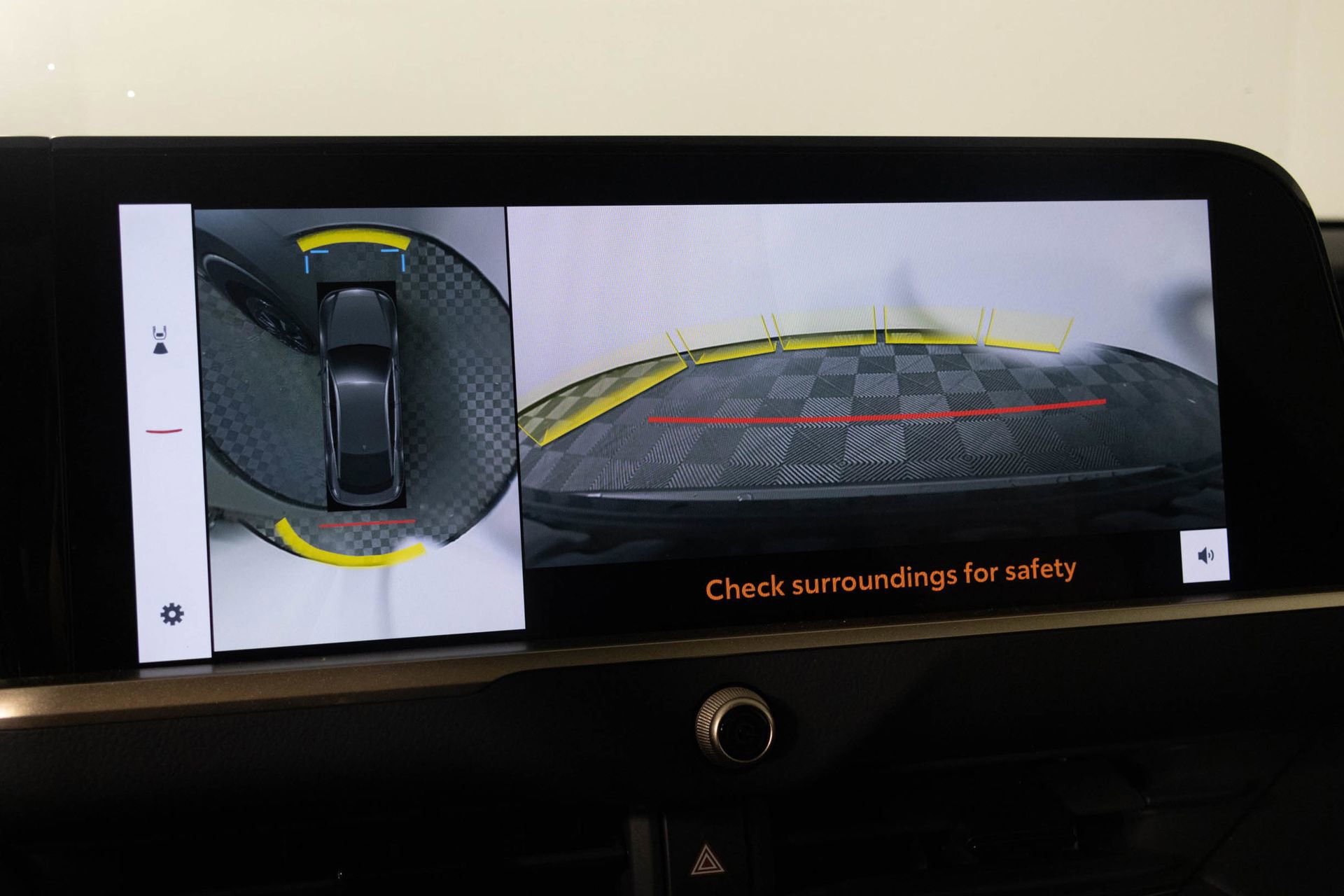 Used 2024 Toyota Crown Platinum image 5