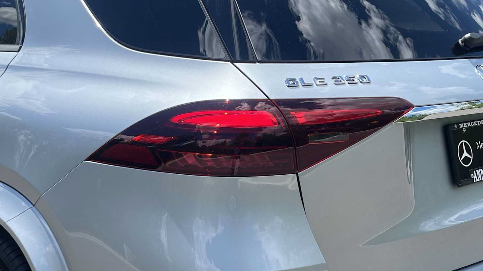 New 2026 Mercedes-Benz GLE 350 4MATIC image 18