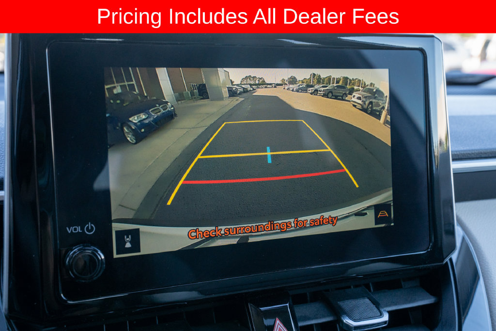 Used 2024 Toyota Corolla Cross XLE w/ Convenience Package AWD/4WD image 15