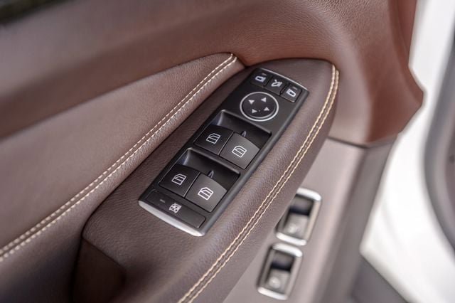 Used 2018 Mercedes-Benz GLS 450 4MATIC w/ Premium Package image 56