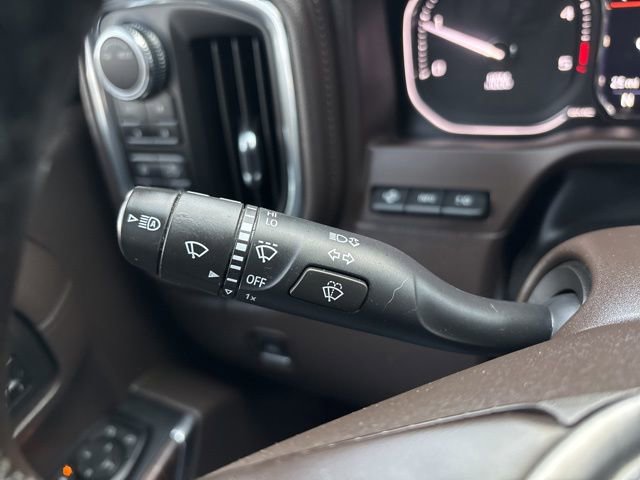 Used 2023 GMC Sierra 3500 Denali w/ Denali Black Diamond Edition image 23