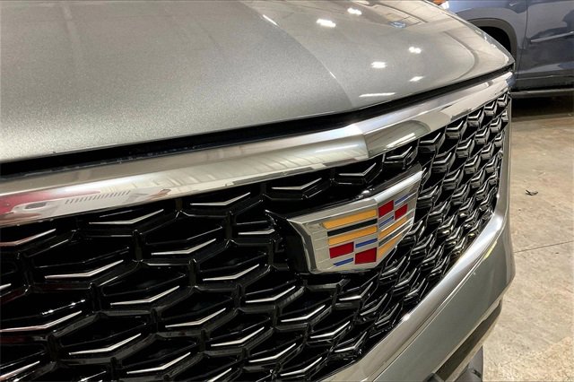 Used 2024 Cadillac XT4 Premium Luxury image 27