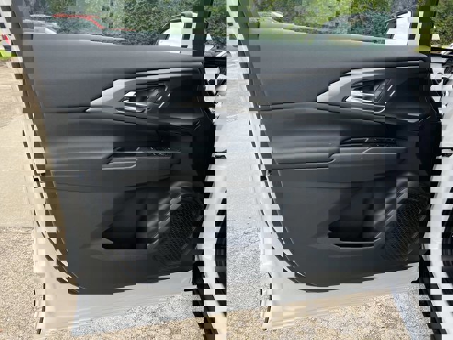 New 2026 Chevrolet Equinox EV LT image 23