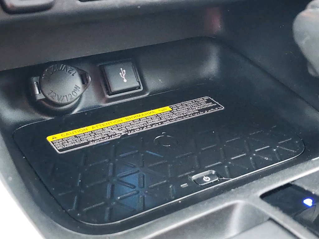 Used 2020 Toyota RAV4 XSE image 28