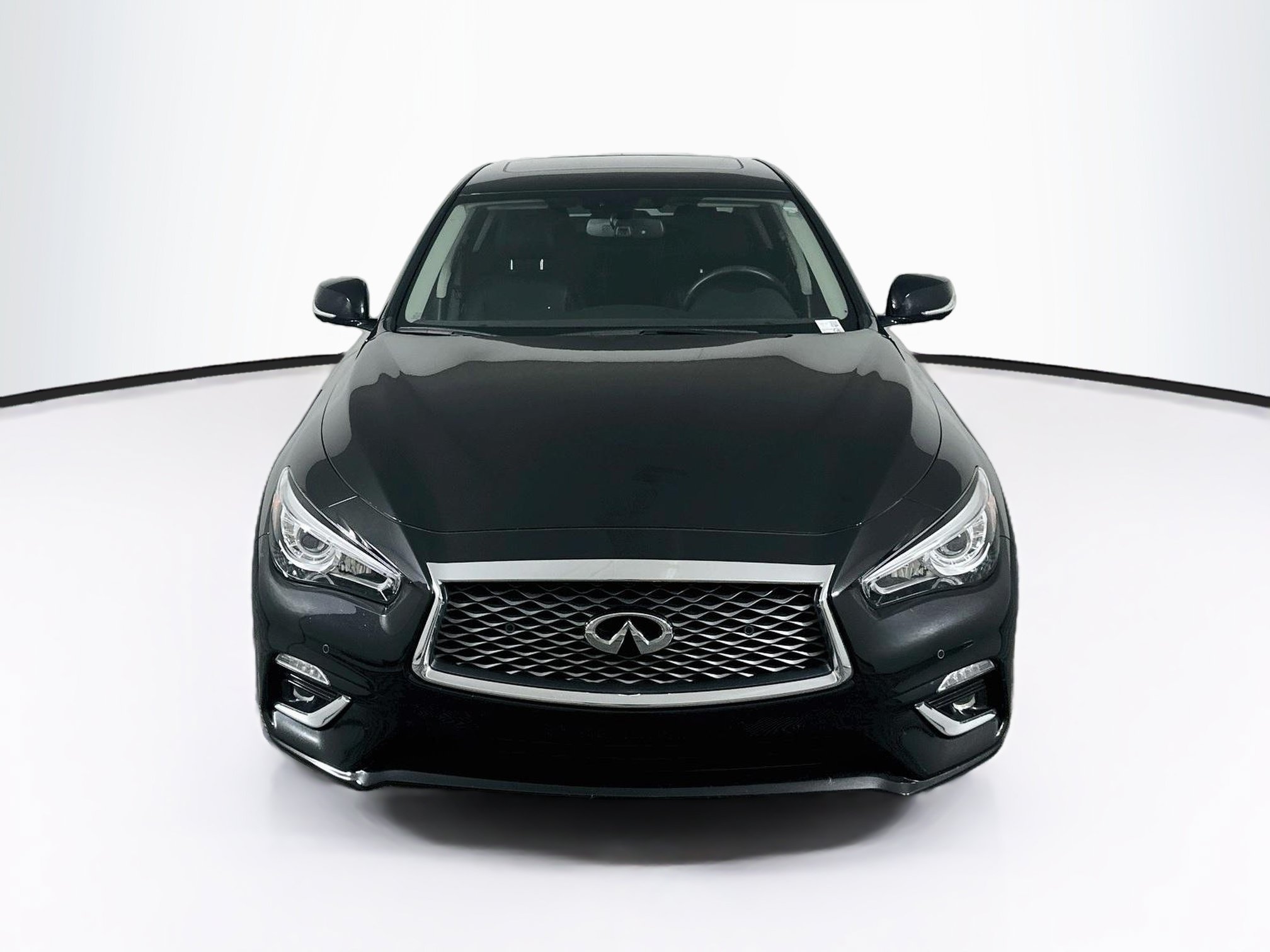 Used 2023 INFINITI Q50 Luxe w/ Cargo Package RWD image 2